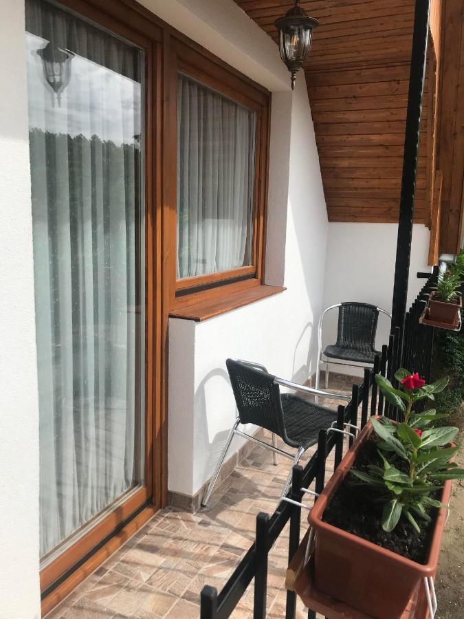 Berger Pince Es Vendeghaz Hotel Csaszartoltes Exterior photo
